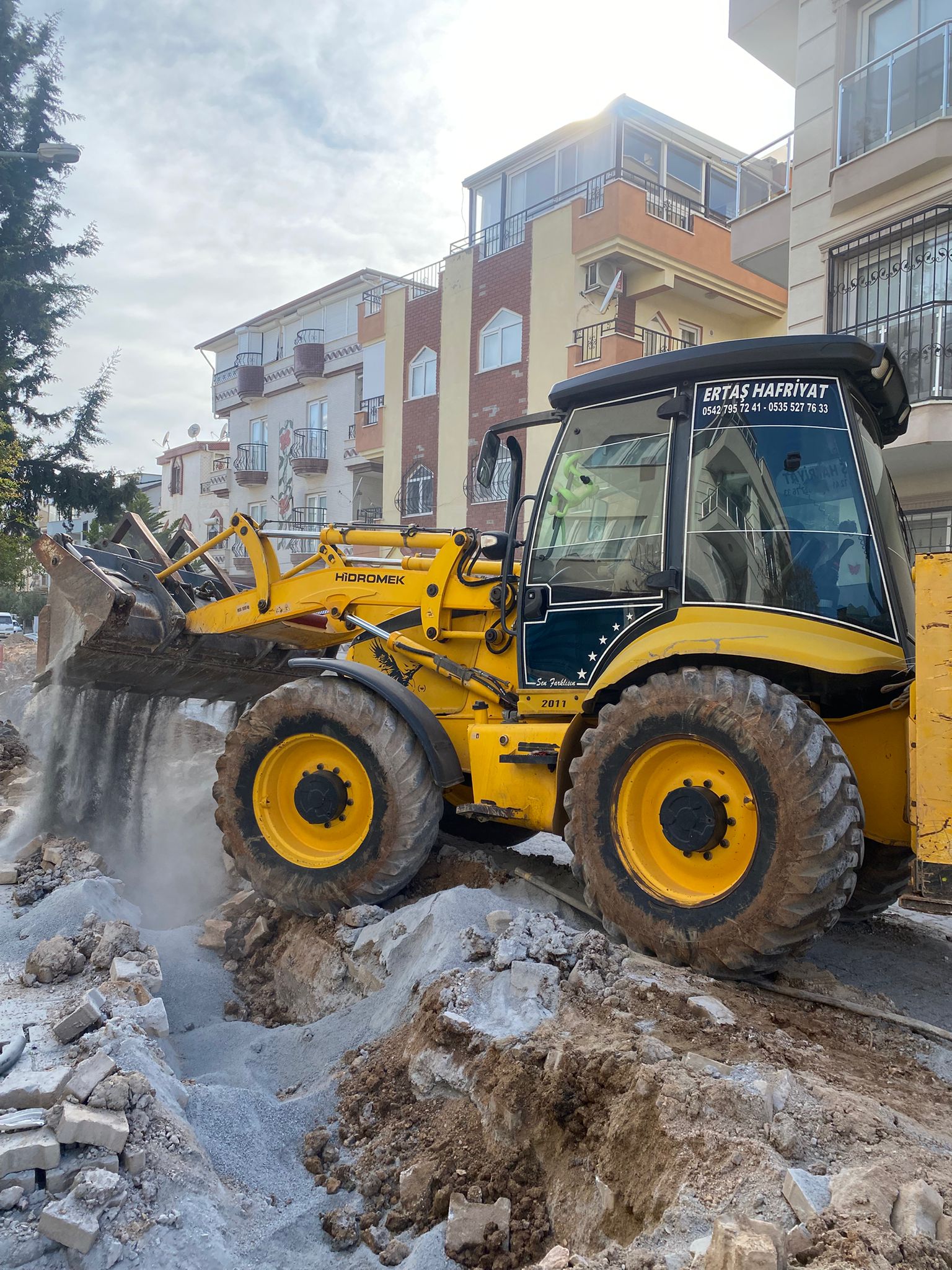 Didim hafriyat iş makinesi ve saha çalışması 7 — Ertaş Hafriyat